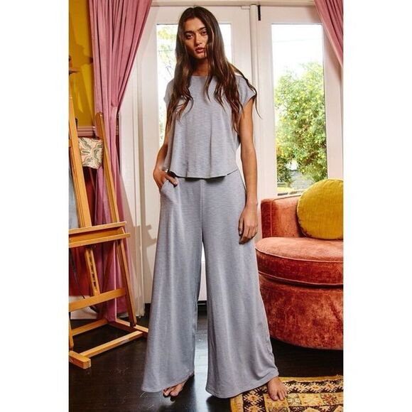 BucketList Open Front Wide Leg Jumpsuit Size M - Picture 1 of 15